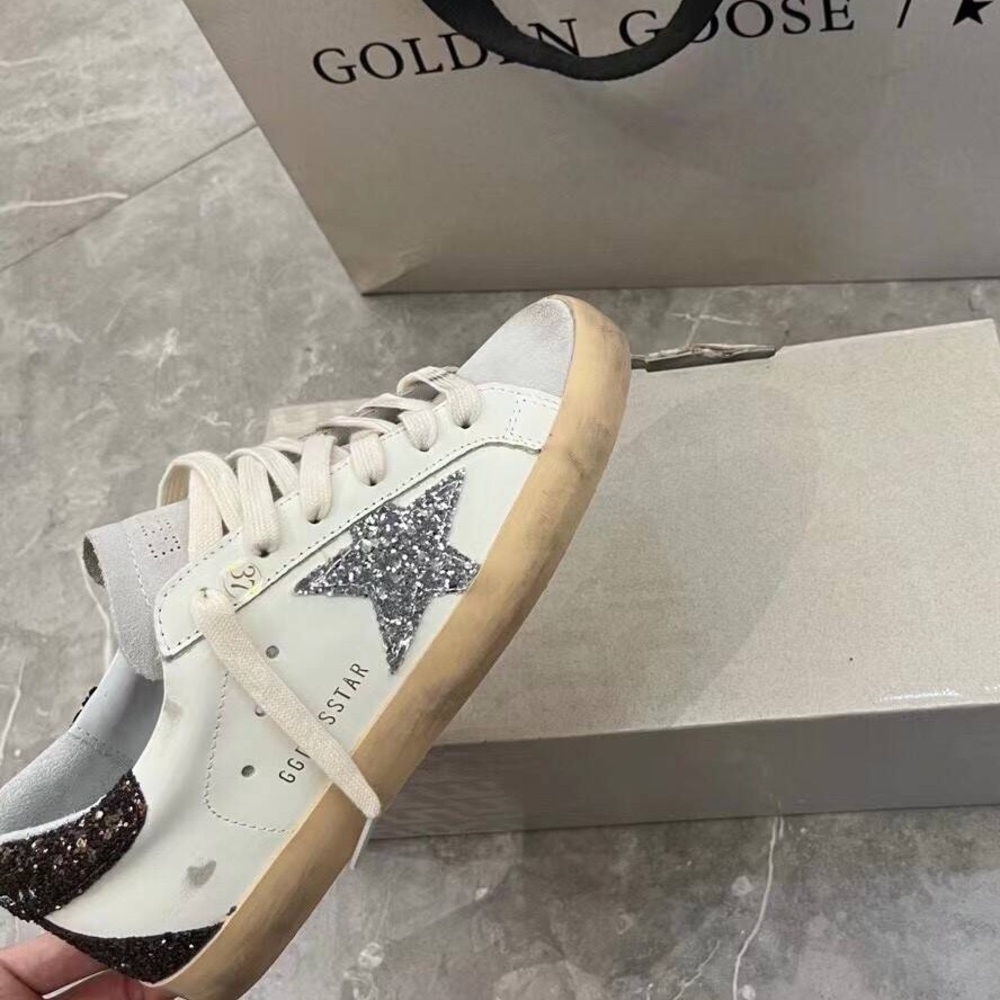 Golden Goose Women's White and Black Sneakers - Picture 6 of 7
